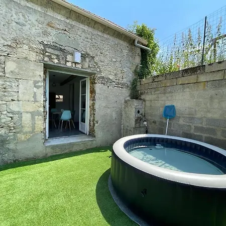 Jolie Maison Avec Jacuzzi 10 Pers, Parc Astérix