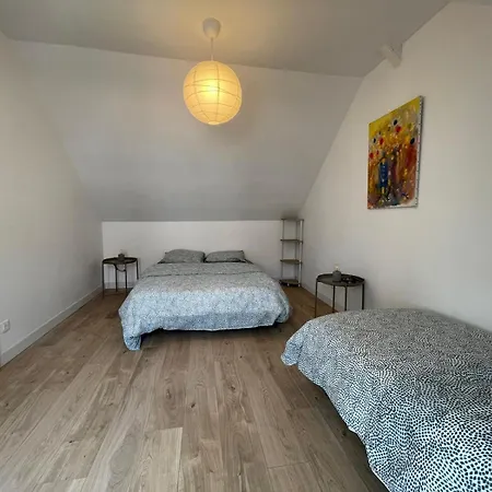 Jolie Maison Avec Jacuzzi 10 Pers, Parc Astérix Сasa de vacaciones Cinqueux